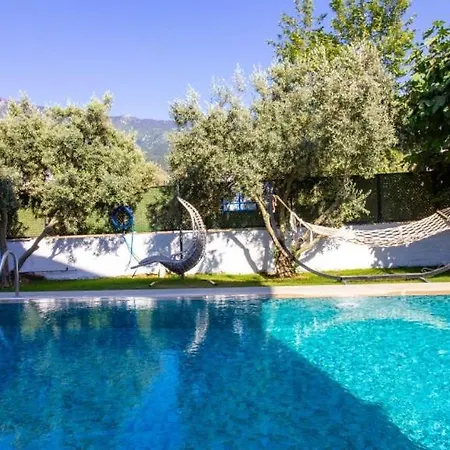 Hermes Villa فيلة